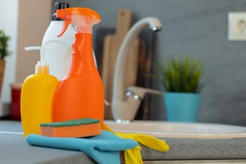 A Realistic Cleaning Schedule for a Busy Memphis Household